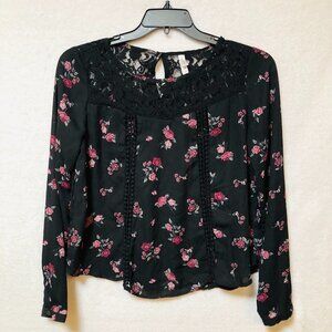 Xhilaration Black Floral Long Sleeve Boxy Blouse Size Medium